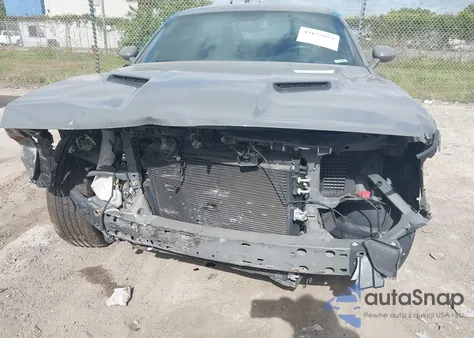 2017 Dodge Challenger R/T z USA, uszkodzony, nr VIN 2C3CDZBT8HH555531